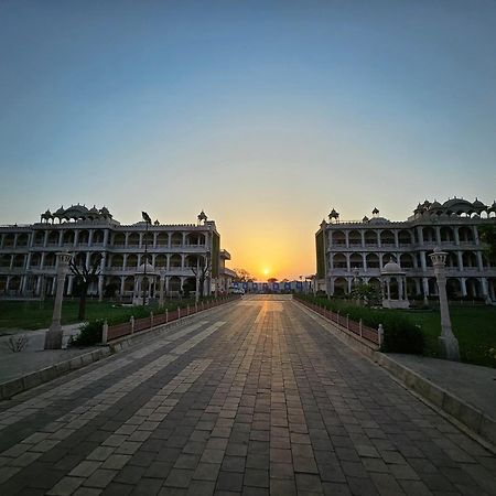 The Mewar Palace And Resort Shivpuri  Екстер'єр фото